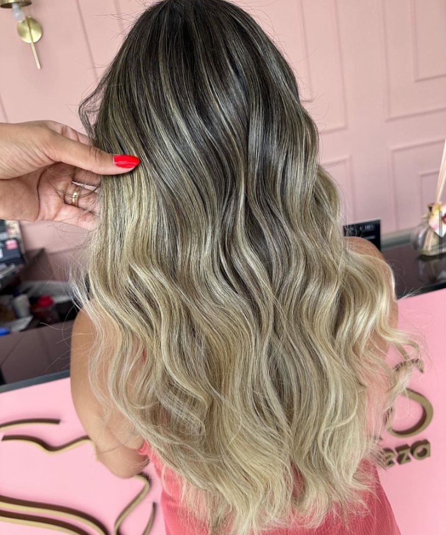 Mechas na Vila Olivo, Valinhos – Ilumine Seu Cabelo no Cirs Salão Mechas na Vila Olivo, Valinhos – Ilumine Seu Cabelo no Cirs Salão