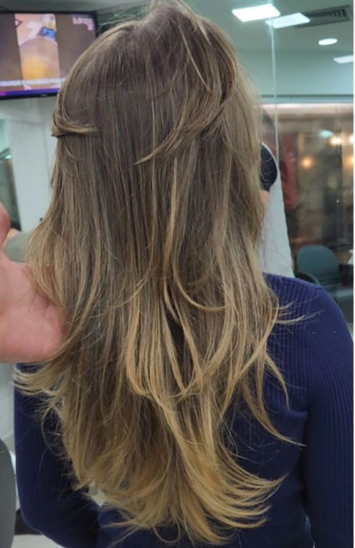 Mechas na Vila Olivo, Valinhos – Ilumine Seu Cabelo no Cirs Salão Mechas na Vila Olivo, Valinhos – Ilumine Seu Cabelo no Cirs Salão
