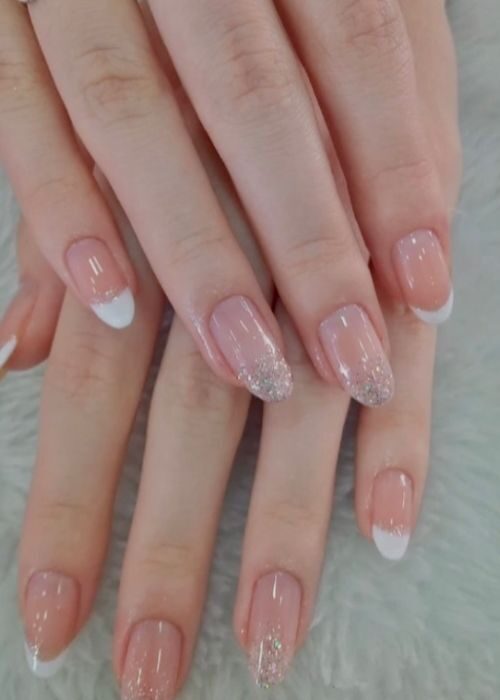 Unhas feitas no Cirs Salão de Beleza, Vila Olivo, Valinhos