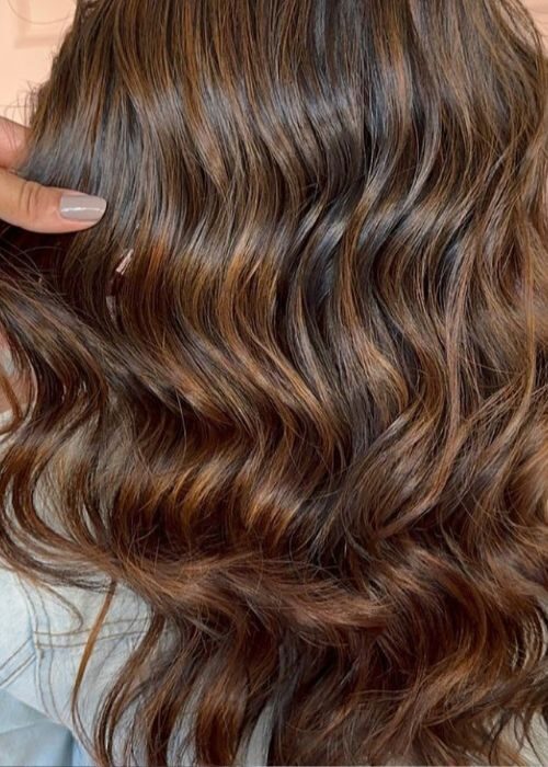 Coloração e mechas no Cirs Salão de Beleza, Vila Olivo, Valinhos