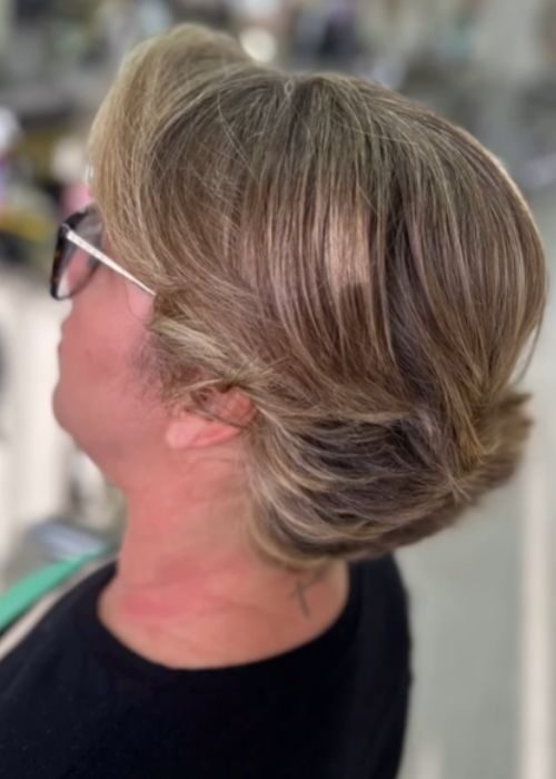 Corte de cabelo no Cirs Salão de Beleza, Vila Olivo, Valinhos